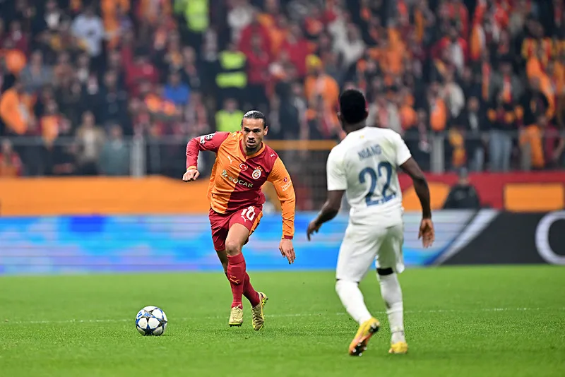 Monaco maçında sol bek belirsizliği! Galatasaray'ın yıldızları o formaya aday - 10