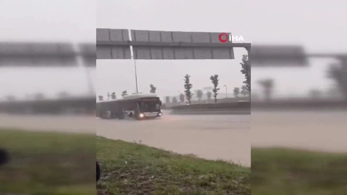 Ankara’da sağanak yağış sel!