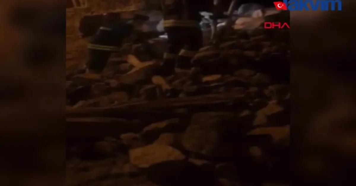 Konya'da deprem! 3 metruk bina hasar gördü