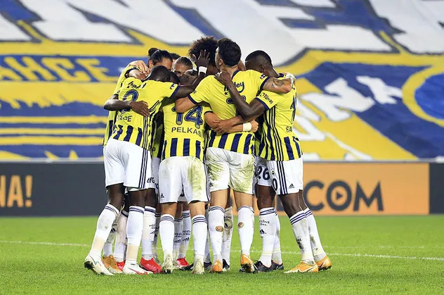 Fenerbahçe'de sakatlık şoku! Enner Valencia idmana çıkmadı