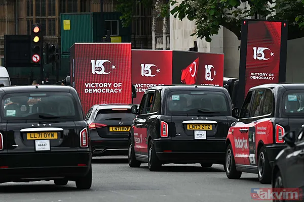 15 Temmuz Destanı, Londra sokaklarında anlatıldı: 'Victory Of Democracy' - 8