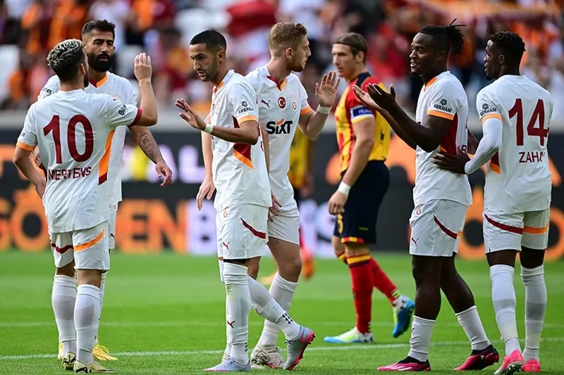 galatasarayda-ayriliklara-bir-yenisi-daha-ekleniyor-yildiz-ismi-isteyen-takim-belli-oldu-1722352499070.jpg
