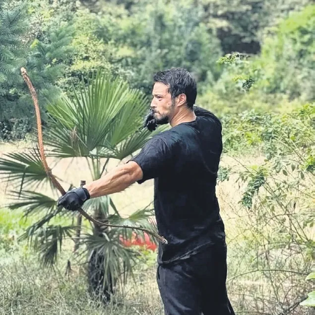 Yeni destan başlıyor