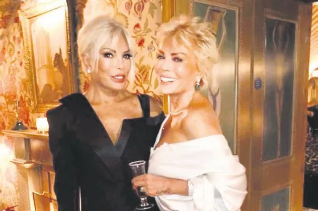 Semiramis Pekkan'dan VIP parti