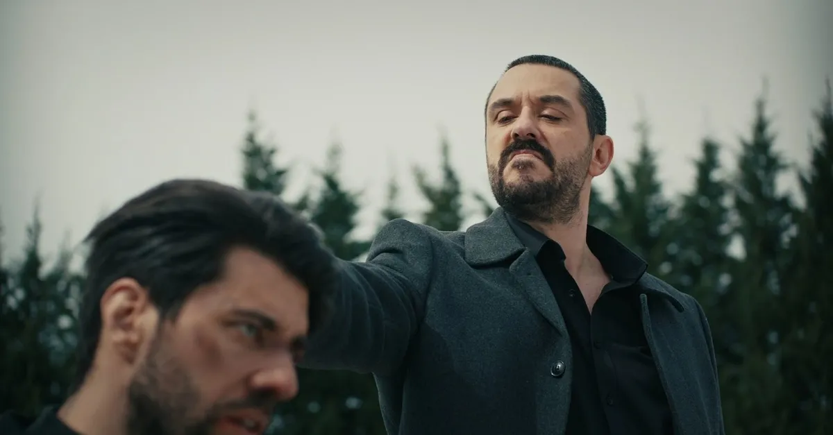 Behzat, Demir'in gözü önünde Uğur'u öldürüyor! EDHO 186. bölüm