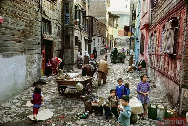 Usta sanatçı Ara Güler'in objektifinden eski İstanbul fotoÄrafları! Ara Güler kimdir?