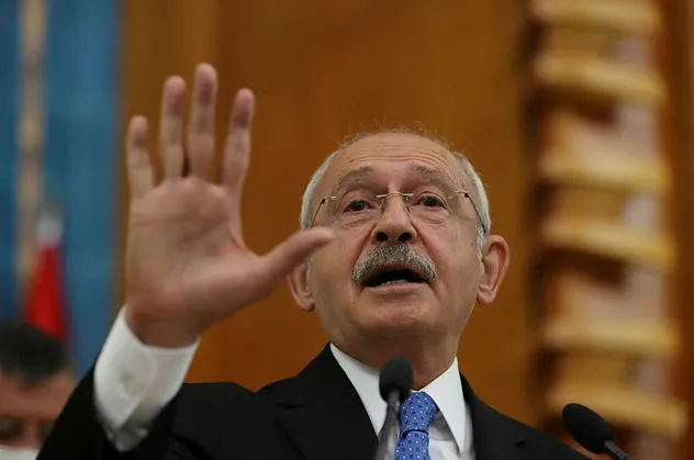 İşte Kılıçdaroğlu'nun önsözünü yazdığı CHP'nin Yeni Anayasası! İlk 4 madde değişti, Atatürk ve Türk milleti çıkarıldı