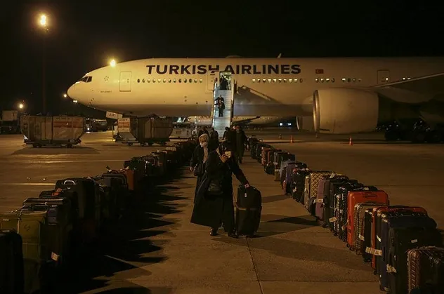 Son dakika: Almanya'dan yurda dönen 279 Türk ve 50 Alman uyruklu kişi, Ankara'da KYK yurduna yerleştirildi