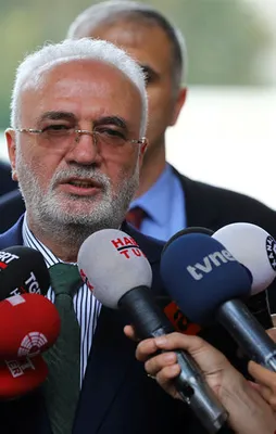 AK Parti'den iç tüzük için MHP'ye çağrı