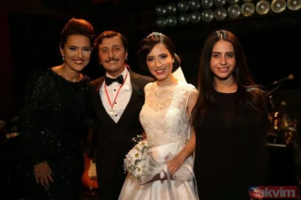 8 yıl önce ‘evet’ demiş! Güldür Güldür’ün Dilek’i Ayşegül Akdemir’in eşine bakın! O da kendi gibi ünlü! Meğer Demet Akalın'ın... - 20