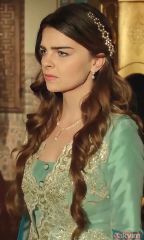 Gizem Güven'den yıllar sonra gelen Kurtlar Vadisi ve Muhteşem Yüzyıl itirafı: Mihrimah Sultan rolü ilk bana geldi - 3