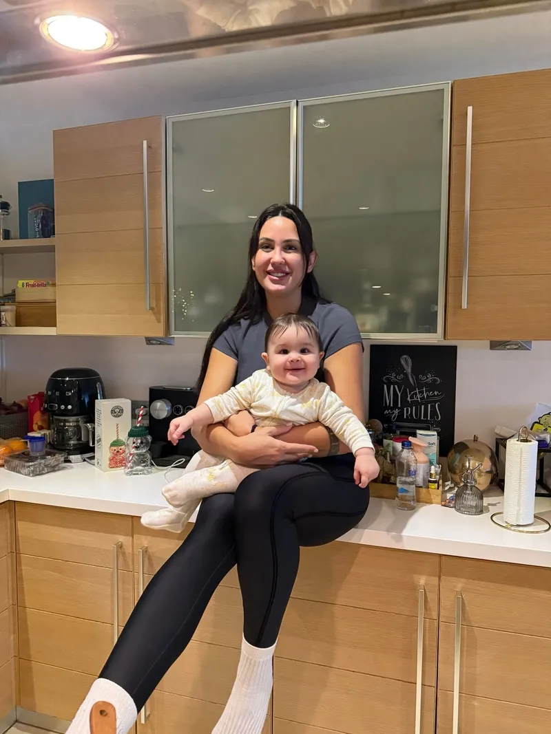 sahra-isikin-bebegi-pamirin-ilk-kelimesini-acikladi-1774531099920.jpg Sahra Işık'ın hevesi kursağında kaldı! "Anne" beklerken minik bebeğinin ilk kelimeleri bakın ne oldu-4