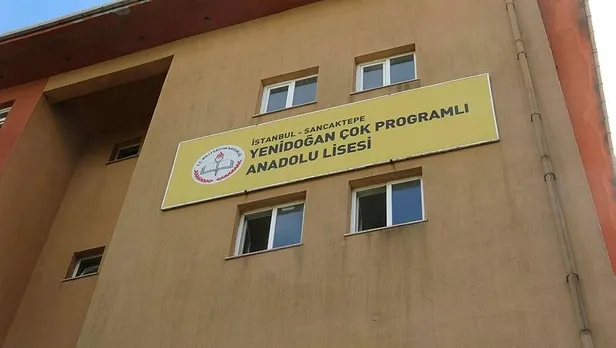 İstanbul Sancaktepe'de okulda yangın!-1