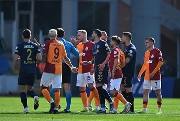 Aslan Paşa! 7 gol 1 kırmızı çıktı Galatasaray kazandı