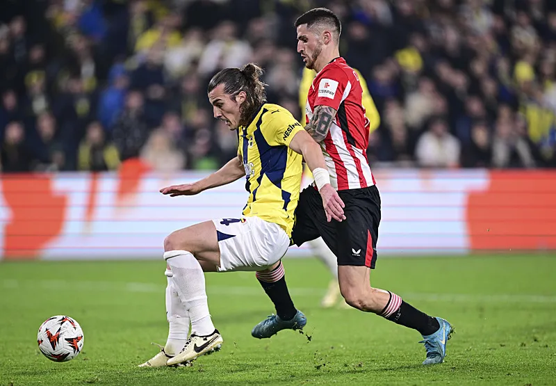 Spor yazarları Fenerbahçe - Athletic Bilbao maçını değerlendirdi! "Kredisi bitti" - 10