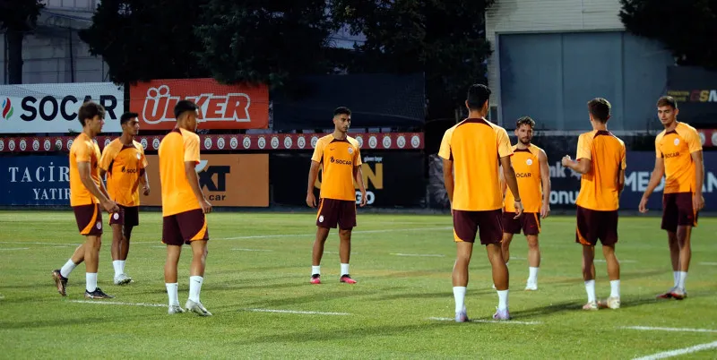 Galatasaray'a transferde kötü haber! Görüşmeler durdu - 3