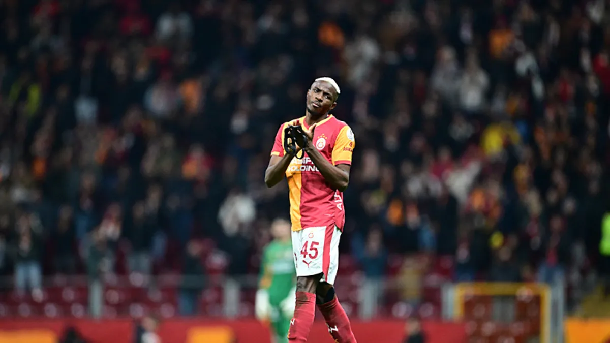 Dünya devinin efsanesinden "Victor Osimhen'i alın" çağrısı!