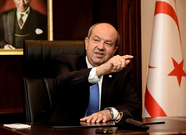 kuzey-kibris-turk-cumhuriyetinde-ersan-saner-hukumeti-kurma-gorevini-cumhurbaskani-ersin-tatara-iade-etti-1605955463988.jpg Kuzey Kıbrıs Türk Cumhuriyeti'nde Ersan Saner, hükümeti kurma görevini Cumhurbaşkanı Ersin Tatar'a iade etti-3