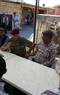 Aksakallı Paşa'dan Ömer Halisdemir'in ailesine ziyaret