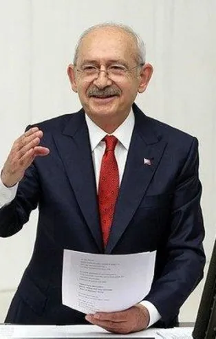 Atatürk'ün partisi CHP'de vizyon şaştı! Kılıçdaroğlu Gazi Meclis'e hakaret etti, ithal danışmanları mandacı zihniyeti kurtuluş reçetesi gösterdi
