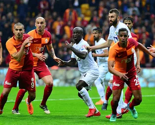 Galatasaray’ın Akhisar maçı kadrosu belli oldu