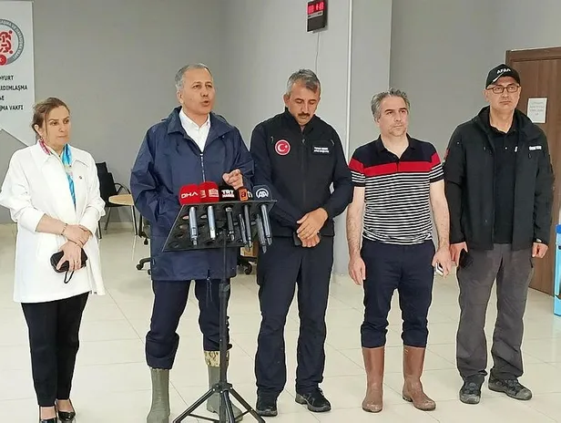 Haramidere'nin taşması sonucu Esenyurt’ta selin boyutu gün ağarınca ortaya çıktı! İstanbul Valisi Ali Yerlikaya'dan şiddetli yağış uyarısı-3