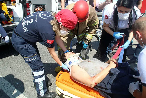 istanbulda-dehset-anlari-basina-gelenleri-yakinlarina-boyle-haber-verdi-1592836945288.jpg İstanbul'da dehşet anları! Başına gelenleri yakınlarına böyle haber verdi...-2