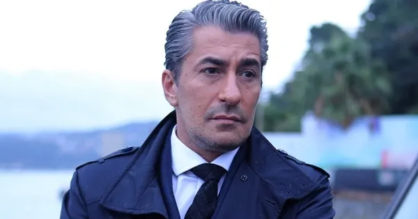 erkan-petekkayanin-saglik-durumunda-yeni-gelisme-apar-topar-hastaneye-kaldirilan-oyuncudan-ilk-aciklama-geldi-1640963377574.jpg Erkan Petekkaya’nın sağlık durumunda yeni gelişme! Apar topar hastaneye kaldırılan oyuncudan ilk açıklama geldi-4