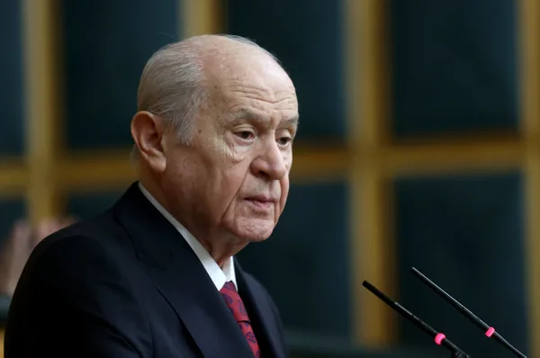 son-dakika-baskan-erdoganin-yeniden-adayligi-mizikcilara-devlet-bahceliden-hukuk-dersi-yasaya-da-anayasaya-da-1675155349605.jpg Son dakika: Başkan Erdoğan'ın yeniden adaylığı! Mızıkçılara Devlet Bahçeli'den hukuk dersi: Yasaya da, anayasaya da uygundur-9