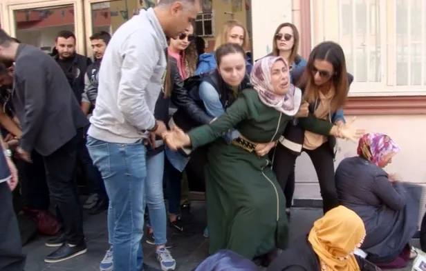 Diyarbakır'da HDP il binası önünde annenin feryadı yürekleri dağladı: Oğlumu verin bana-3