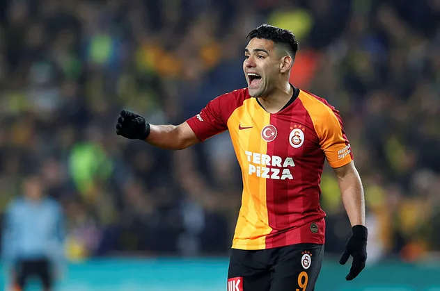 Falcao yeni durağını açıkladı! Galatasaray'dan sonra...