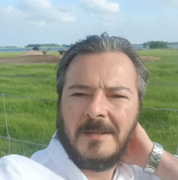 Mossad'ın "üçüncü gözü" Selçuk Küçükkaya! FETÖ terörist aracı oldu, Avrupa'da eğitim aldı-2