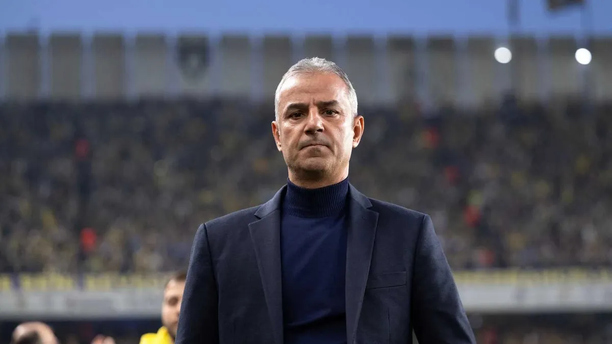 Fenerbahçe'den Galatasaray'a çifte transfer çalımı! Okan Buruk'un gözdeleriydi