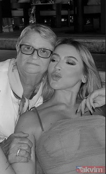 "Ne yaptıysam her şeyi onun için yaptım" demişti! Hadise ve annesi Gülnihal Açıkgöz Dubai'de! Anne-kız tozu dumana kattı - 6