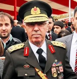 Erdoğan Iğsız’ı çizdi