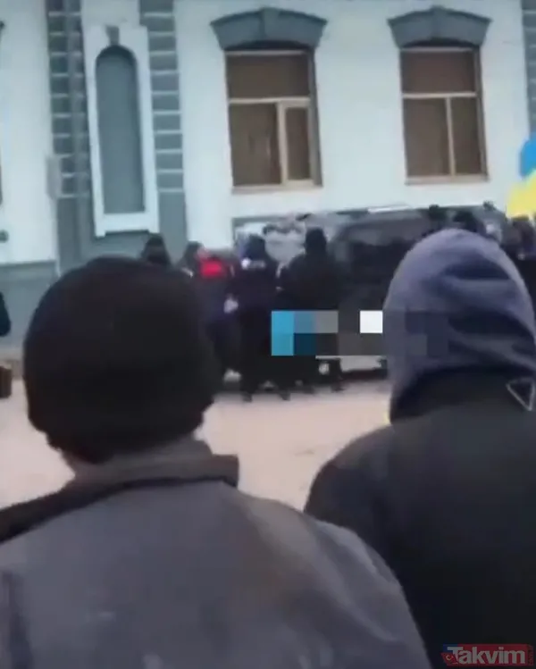 SON DAKİKA Rusya-Ukrayna savaşında dehşet anları! Şehir merkezine böyle füze atıldı! Binalar delik deşik! Rus askerleri esir alındı - 18