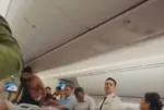 Biman Airlines seferinde yaka paça kavga! Yolcular birbirine girdi! Uçak inince bir şok daha