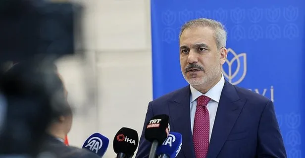 Bakan Fidan'dan İsrail'e net mesaj: Yol yakınken vazgeçmeli! Suriye'de ateşkesi saat vererek duyurdu | Ordu Süveyda'dan çekildi