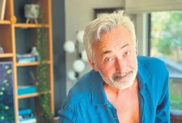Yeni aşka yelken açan Mehmet Aslantuğ ikinci baharın tadını çıkarıyor!