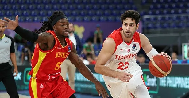 12 Dev Adam 2022 Avrupa Şampiyonası'na galibiyetle başladı! A Grubu ilk maçında Karadağ'ı 72-68 yendi