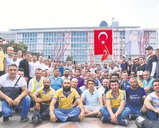 CHP’li İstanbul Büyükşehir Belediyesi’nde işçi kıyımı başladı! 953 kişi işten atıldı...