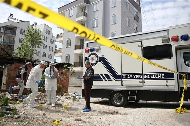 Yol verme kavgası kanlı bitti! Yaralılar var