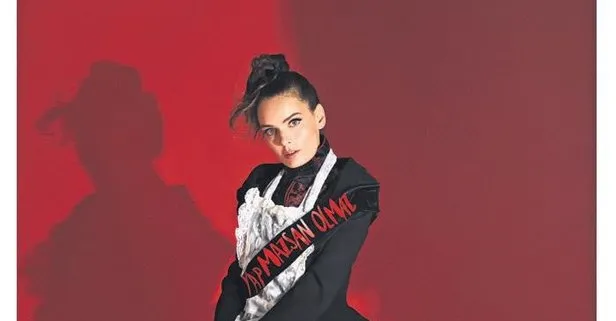 2014 yılında oğlu Aziz Arif'i kucağına alan Nil Karaibrahimgil'den duygu dolu sözler!