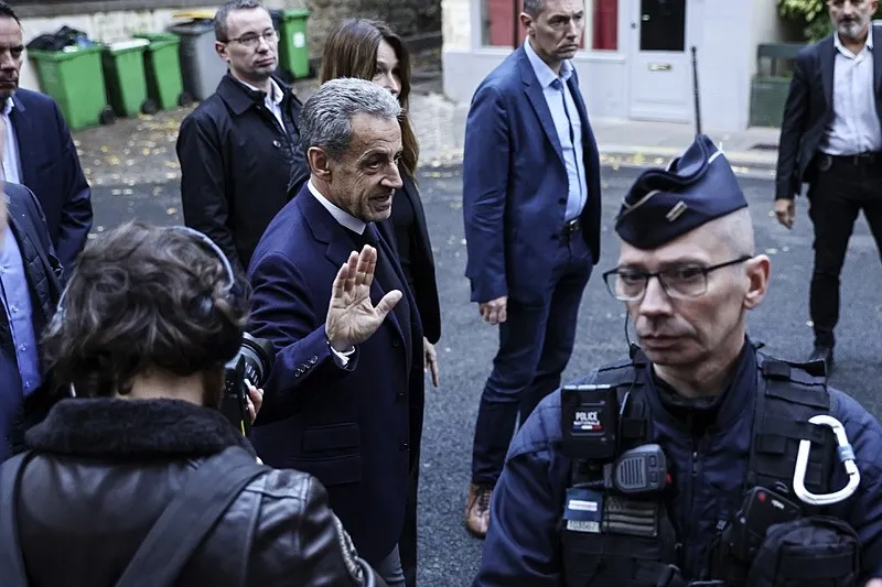 Paris İstinaf Mahkemesi kararı açıkladı! Eski Fransa Cumhurbaşkanı Sarkozy'e tahliye (İHA)