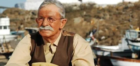 Tiyatro sanatçısı Savaş Dinçel, 65 yaşında vefat etti