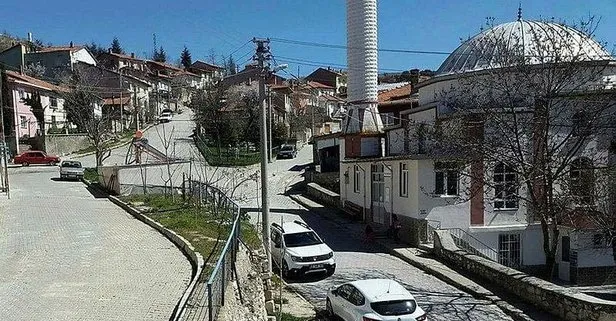 Kütahya’nın Emet ilçesinde cami imamı koronaya yakalandı, cemaat karantinaya alındı