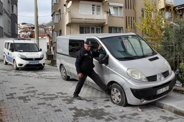 17 aracın lastiğini kesti serbest bırakıldı