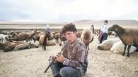 Yunan adalarına sanat çıkartması