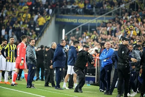Erman Toroğlu'ndan flaş sözler! Fenerbahçe - Beşiktaş maçında neler yaşandı?-5