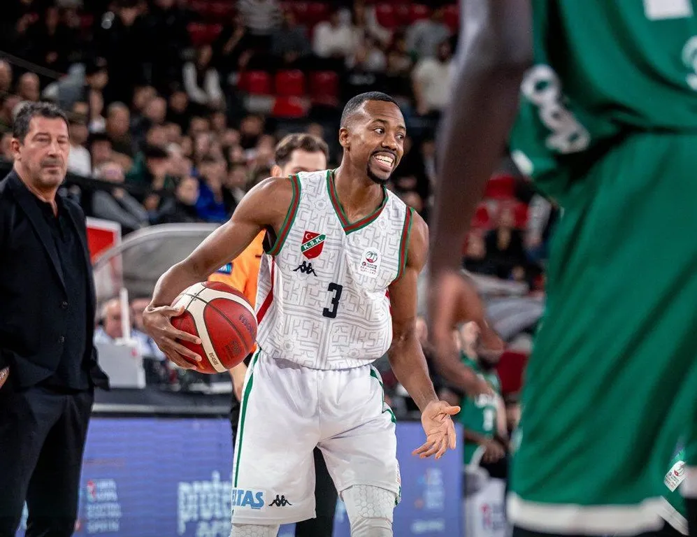 Karşıyaka rahat kazandı